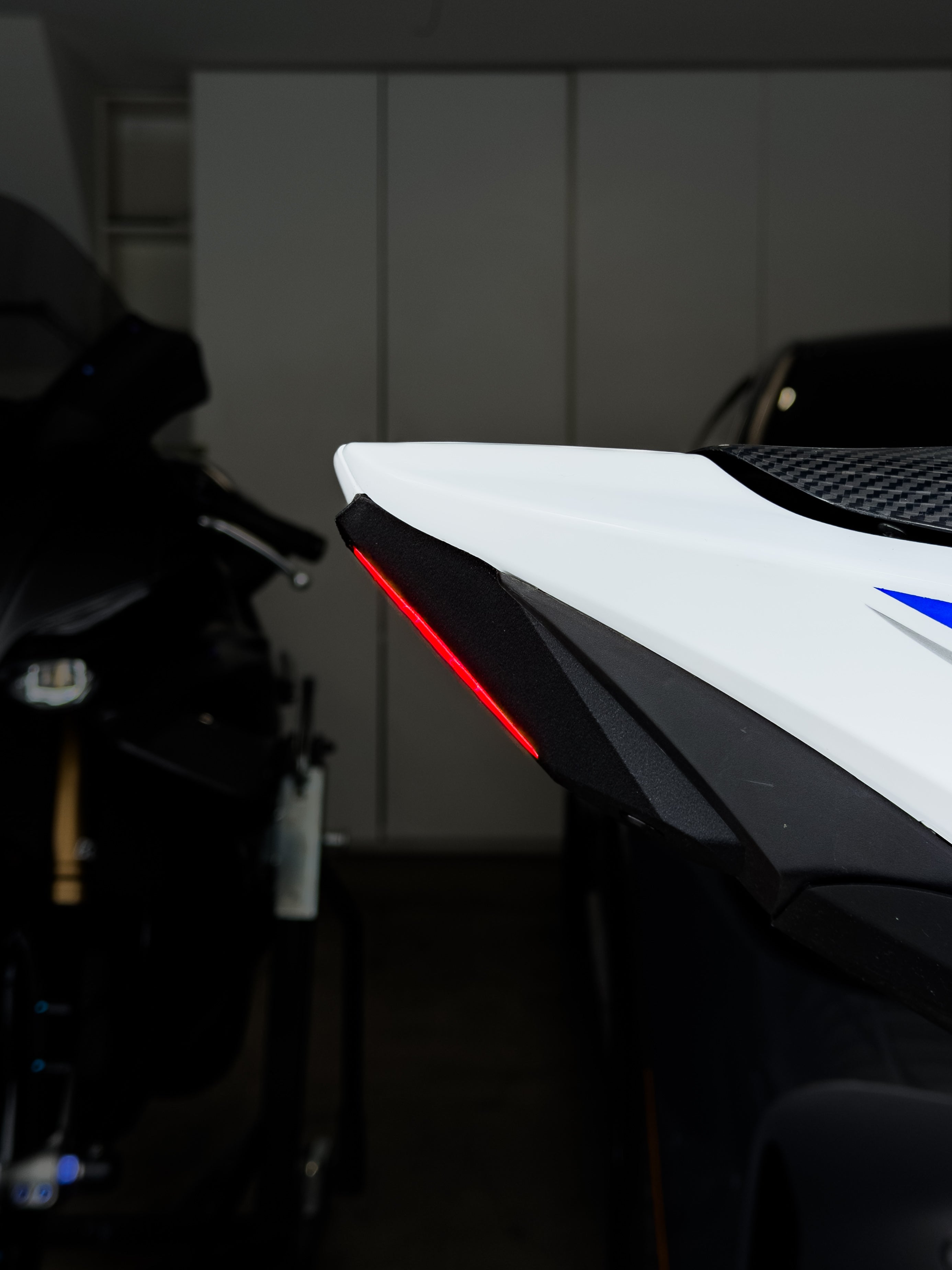 2017+ Suzuki GSX-R 1000 Brake/Race "Tanto" Light